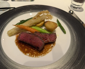 Dinner at Restaurant Ryuzu (レストラン リューズ)