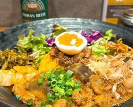 Dinner at SPICY CURRY Roka (SPICY CURRY 魯珈)