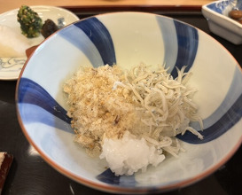 Dinner at Sangencha (山玄茶)