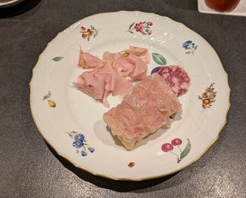 Dinner at Sanwa (三和)