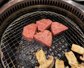 Dinner at Yakiniku Seiryuuen (焼肉 静龍苑)
