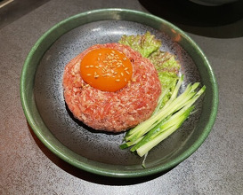 Dinner at Yakiniku Seiryuuen (焼肉 静龍苑)