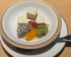 Dinner at Setsugekka Tanaka Satoru (雪月花 たなかさとる)
