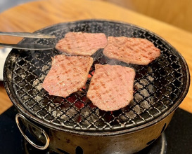 Dinner at Yakiniku Sudou Haruyoshi (焼肉すどう 春吉)