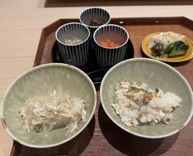 Dinner at Suetomi (末冨)