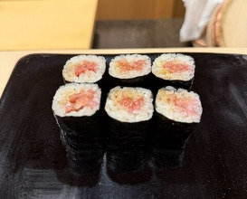 Dinner at Nihonbashi Kakigaracho Sugita