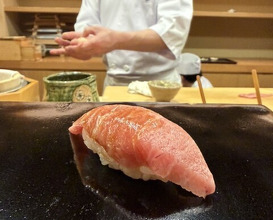 Dinner at Nihonbashi Kakigaracho Sugita
