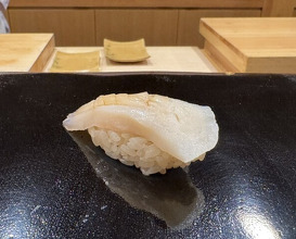 Dinner at Nihonbashi Kakigaracho Sugita