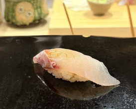 Dinner at Nihonbashi Kakigaracho Sugita