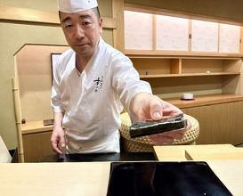 Dinner at Nihonbashi Kakigaracho Sugita