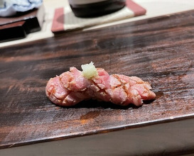 Dinner at Sushisho Saitō (すし匠 齋藤)