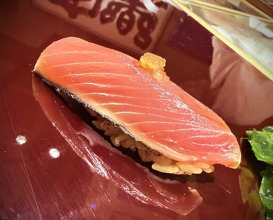 Dinner at Sushisho Saitō (すし匠 齋藤)