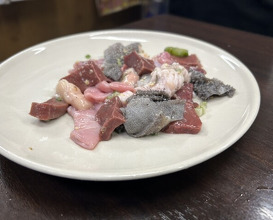 Dinner at Stamina En (スタミナ苑)