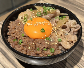 Dinner at Yakiniku Jumbo Hanare (焼肉 ジャンボ はなれ)