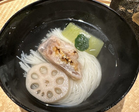 Dinner at Suyama (壽山)