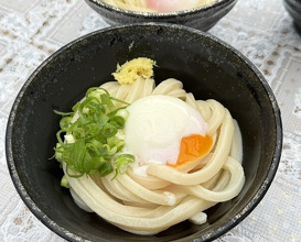 Dinner at Suzaki Shokuryohin Ten (須崎食料品店)