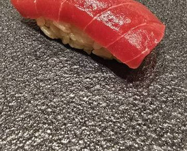 Dinner at Sushi Suzuki (鮨 鈴木)