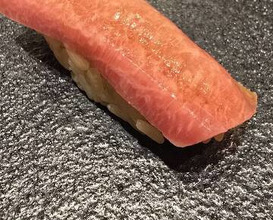Dinner at Sushi Suzuki (鮨 鈴木)