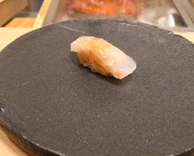 Dinner at Sushi Suzuki (鮨 鈴木)