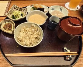 Dinner at Japanese cuisine Tagetsu (日本料理 太月)