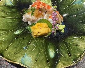 Dinner at Japanese cuisine Takamitsu (日本料理 鷹光)