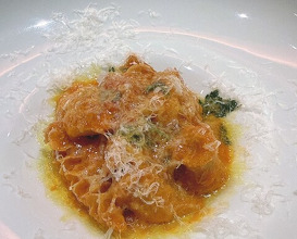 Dinner at tens. (tens.)