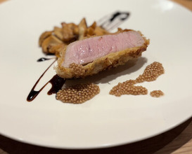 Dinner at tens. (tens.)