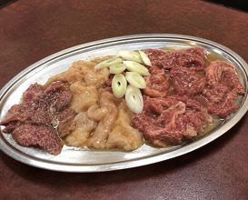 Dinner at Tokyo En (東京園)