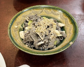 Dinner at Tokyo En (東京園)