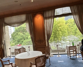 Dinner at TOUR D'ARGENT Toukyou (トゥールダルジャン 東京)