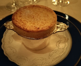Dinner at TOUR D'ARGENT Toukyou (トゥールダルジャン 東京)