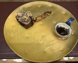 Dinner at Tout La Joie Ism (トゥ・ラ・ジョア イズム)
