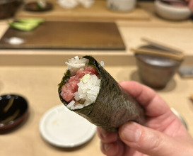 Dinner at Sushi Tsubasa (寿司つばさ)