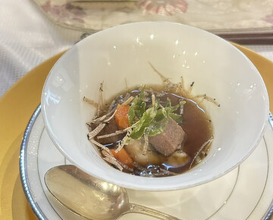 Dinner at Une Fleur (Une Fleur)