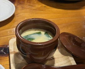 Dinner at Uotora (魚虎)