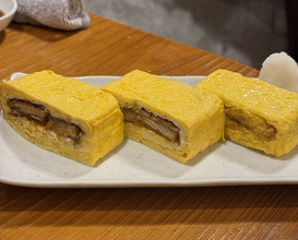 Dinner at Uotora (魚虎)