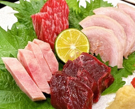 Dinner at Uotora (魚虎)