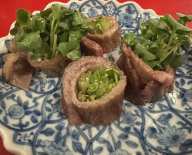 Dinner at Yassan (安参)
