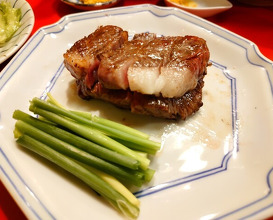 Dinner at Yassan (安参)