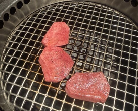 Dinner at Yoroniku