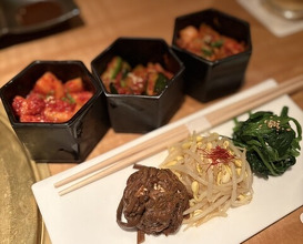Dinner at Yoroniku