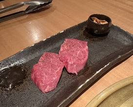 Dinner at Yoroniku