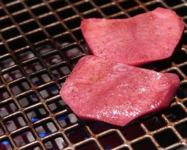 Dinner at Yoroniku