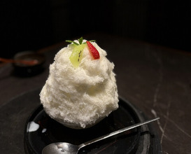 Dinner at YORONIKU TOKYO