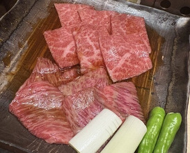 Dinner at Sumibi Yaki Yuji (炭火焼 ゆうじ)