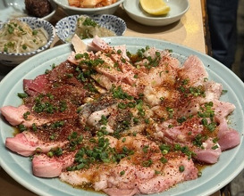 Dinner at Sumibi Yaki Yuji (炭火焼 ゆうじ)