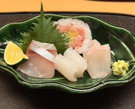 Dinner at Zeshin (是しん)