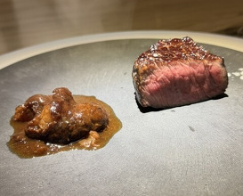Dinner at Trace (トレイス)