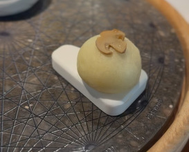 Dinner at Celler de Can Roca