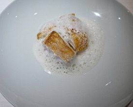 Dinner at méli mélo (メリメロ)